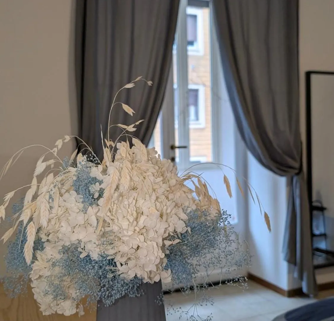 Eleganza E Stile Capitolino Apartment Rome